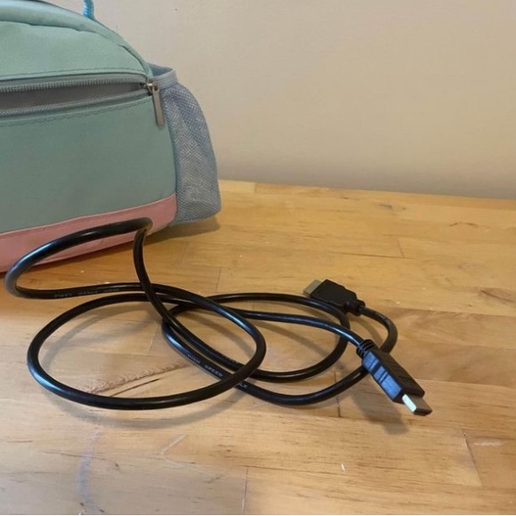 Pink Vankyo projector - Picture 4 of 5